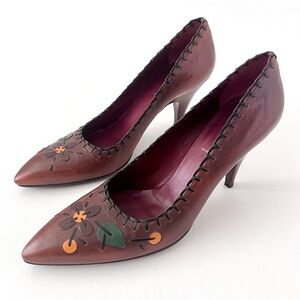 PRADA | Vintage Brown Red Leather Floral Stitch Appliqué Pointed Pumps EU 38.5